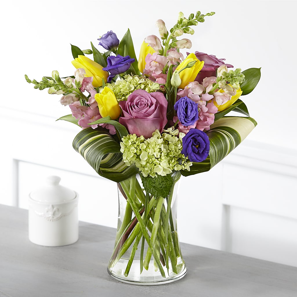 Wondrous Memories Bouquet – The Flower Company, Kamloops BC