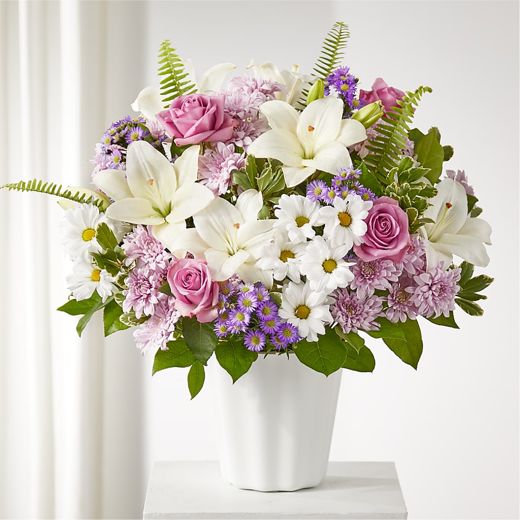 Warmest Thoughts Tabletop Basket – The Flower Company, Kamloops BC