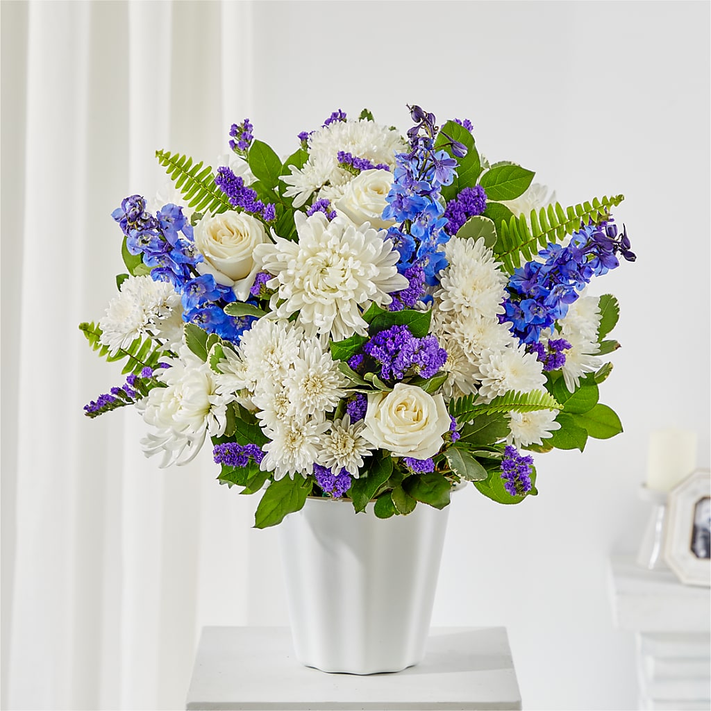 Hold Dear Tabletop Basket – The Flower Company, Kamloops BC