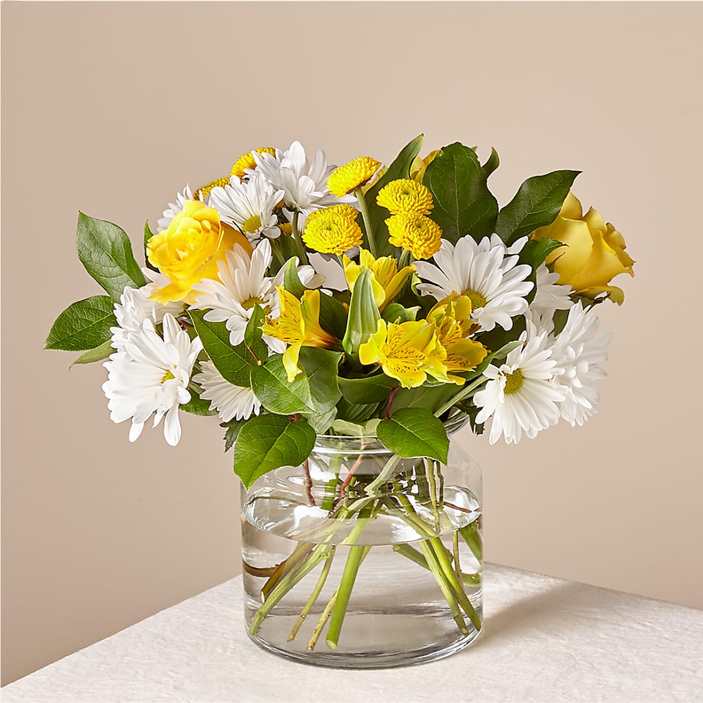 Sunny Sentiments Bouquet – The Flower Company, Kamloops BC