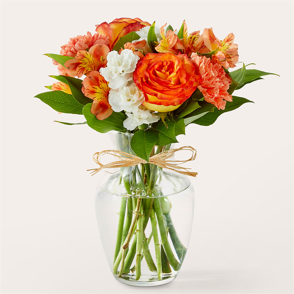 Apricot Glow Bouquet – The Flower Company, Kamloops BC