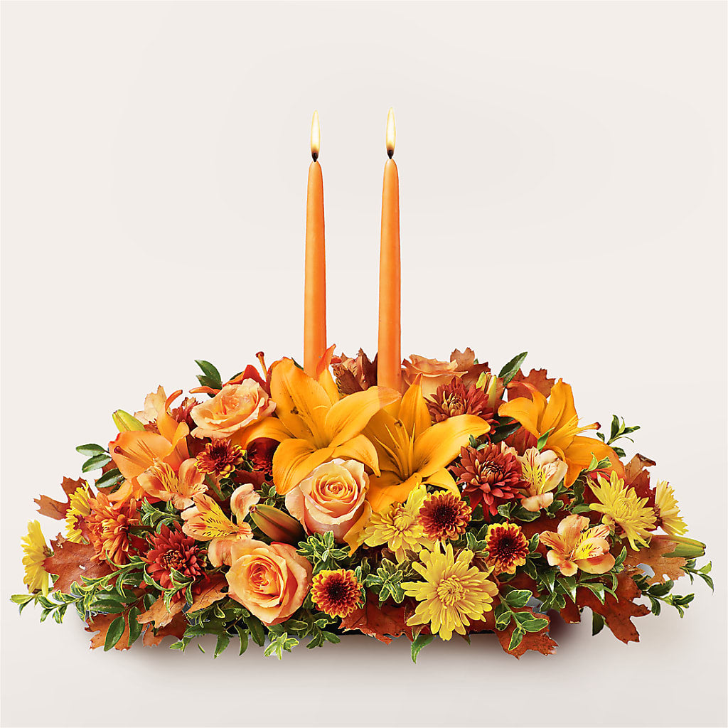 Traditions Centerpiece – The Flower Company, Kamloops BC
