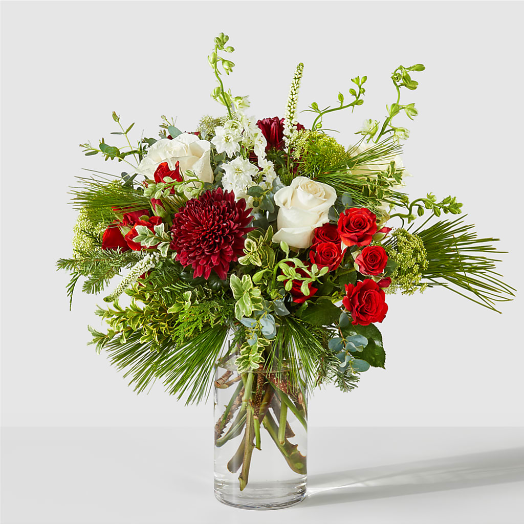 Favorite Traditions Bouquet – The Flower Company, Kamloops BC