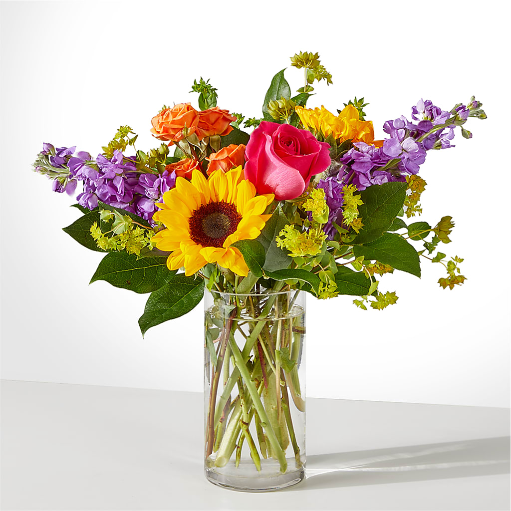 Vibrant Greetings Bouquet – The Flower Company, Kamloops BC