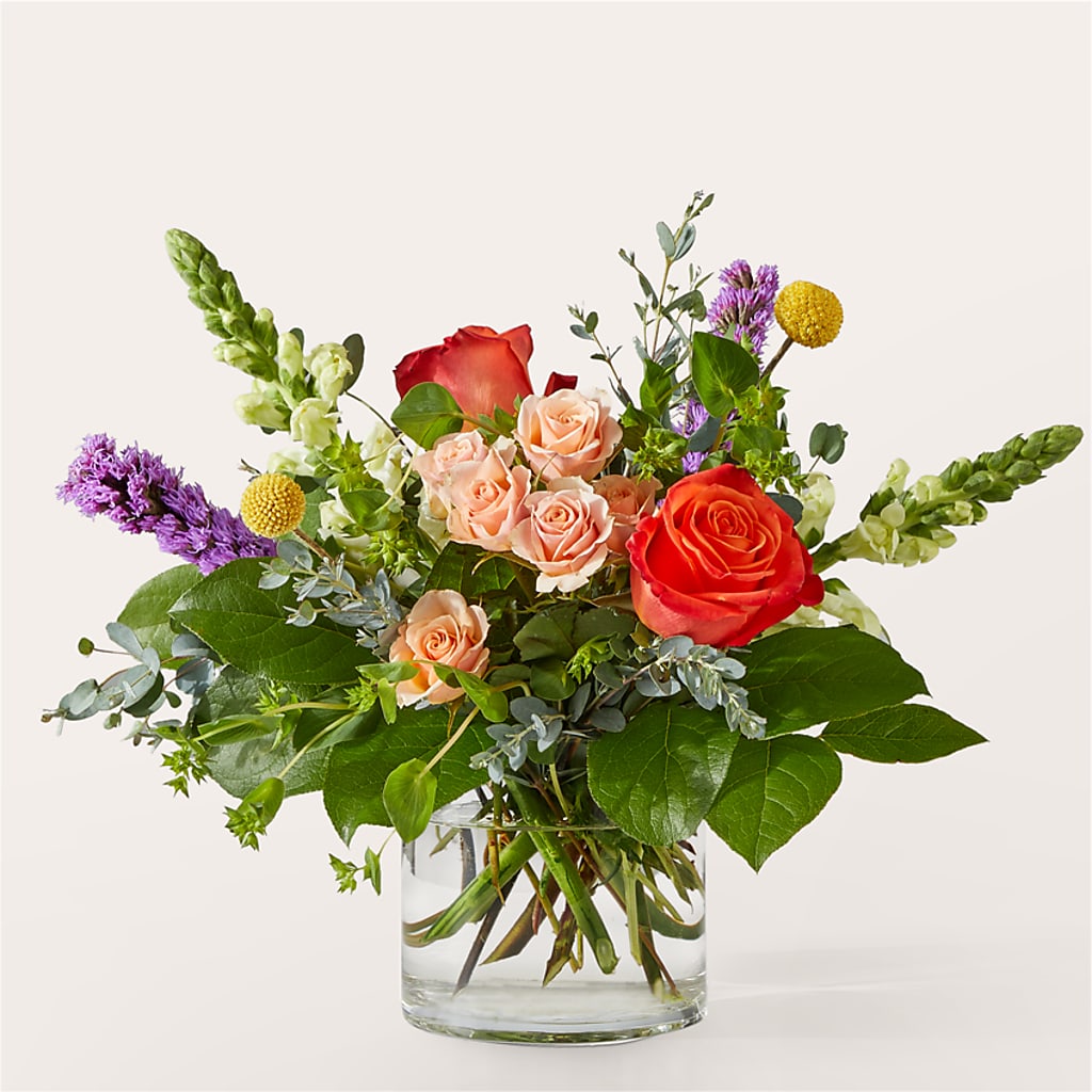 The Standout Bouquet – The Flower Company, Kamloops BC