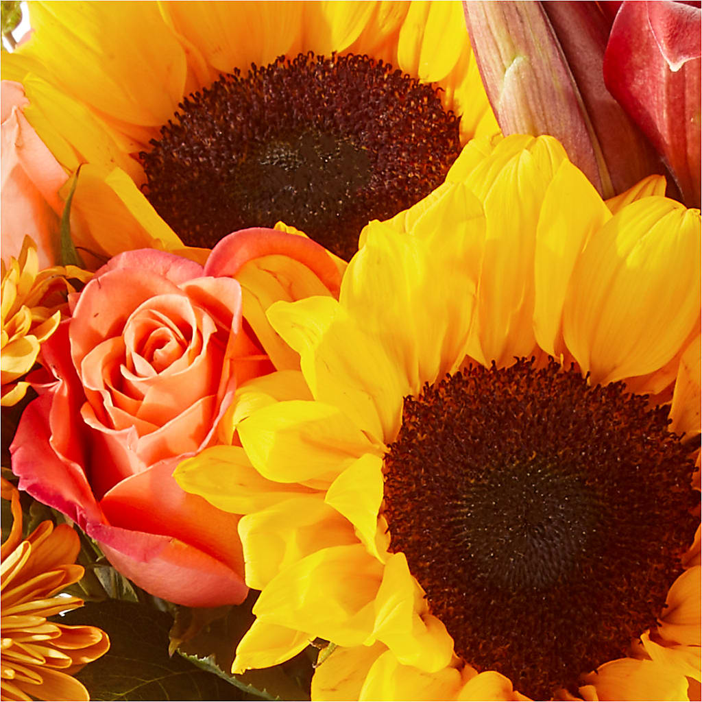 Acorn Lane Bouquet –  The Flower Company, Kamloops BC