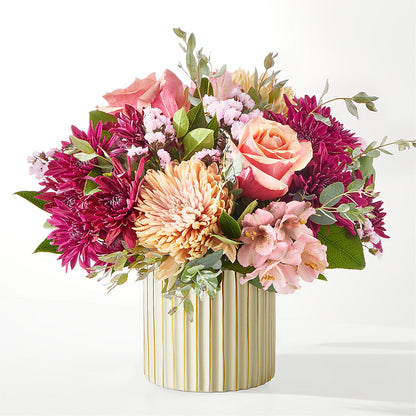 Berry Cobbler Bouquet with Ivory Vase –  The Flower Company, Kamloops BC