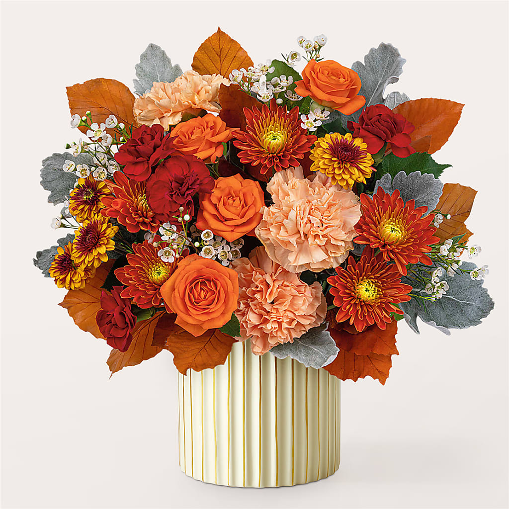 Merlot Bouquet with Ivory Vase –  The Flower Company, Kamloops BC