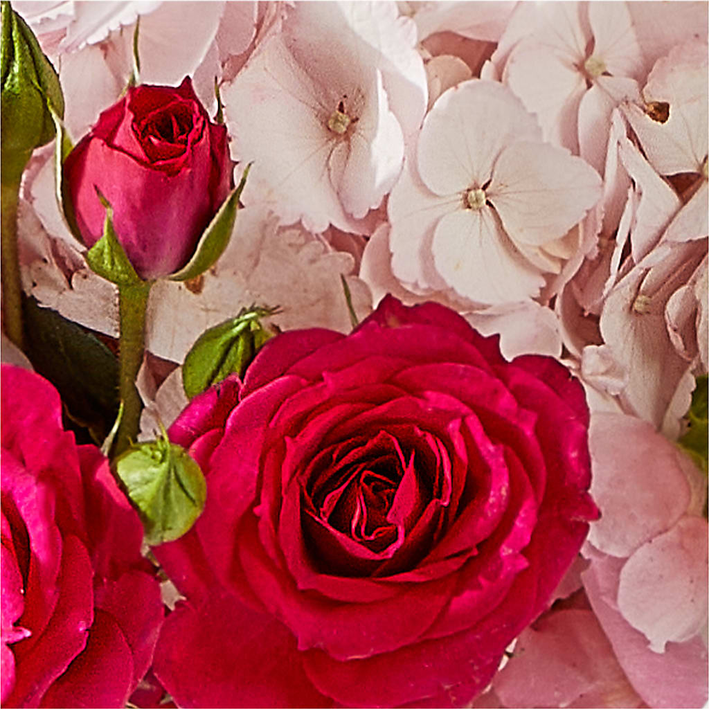 Glitz & Glam Bouquet –  The Flower Company, Kamloops BC